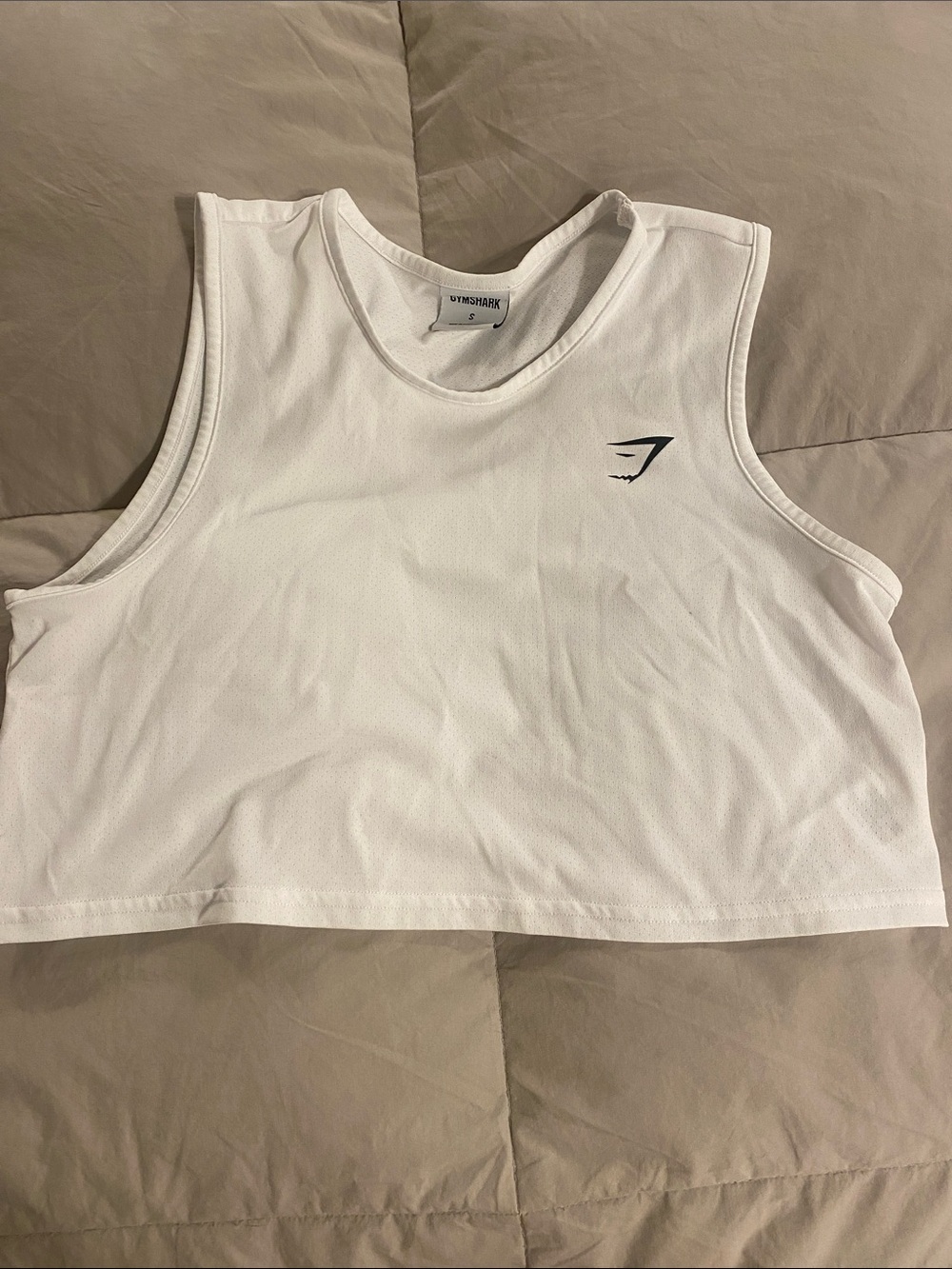 Gymshark White Cropped Performance Tank- crop top